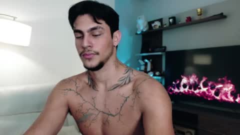 axelblack7 online show from 12, 4, 2026