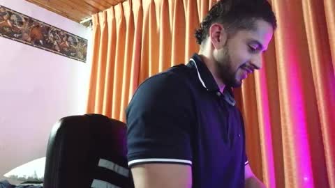 Snapshot of axelcr0ss chatting on 8, 10, 2025 axelcr0ss online show from 8, 10, 2025