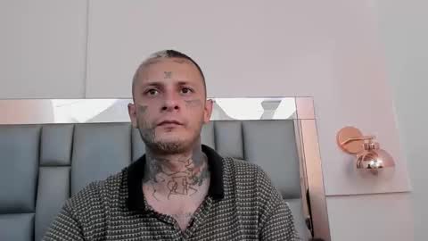 Snapshot of axeldasilva27cm chatting on 10, 1, 2025 online show from 10, 1, 2025