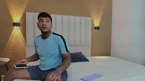 Axell online show from 12, 4, 2026