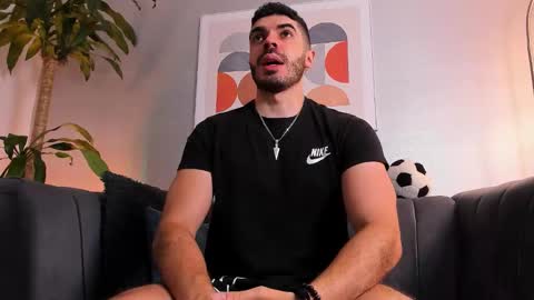 Snapshot of axelthompsom chatting on 23, 11, 2025 Axel Thompsom online show from 23, 11, 2025