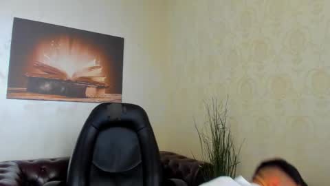 AxelWaylon online show from 12, 10, 2025