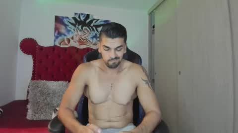 Axel online show from 2, 12, 2025