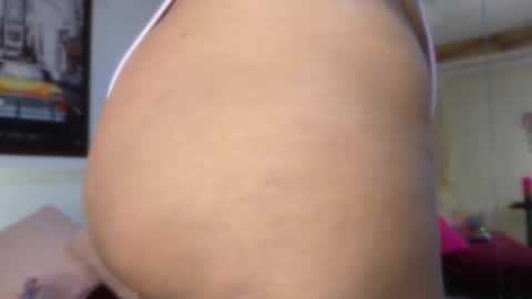 Snapshot of axhley_p chatting on 18, 10, 2025 Axhley online show from 18, 10, 2025