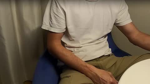 Snapshot of axl_fx chatting on 14, 9, 2025 Axl online show from 14, 9, 2025