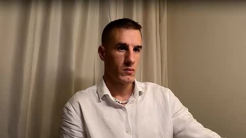 Snapshot of axl_fx chatting on 15, 9, 2025 Axl online show from 15, 9, 2025