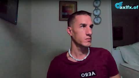 Snapshot of axl_fx chatting on 11, 10, 2025 Axl online show from 11, 10, 2025