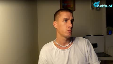 Snapshot of axl_fx chatting on 19, 10, 2025 Axl online show from 19, 10, 2025