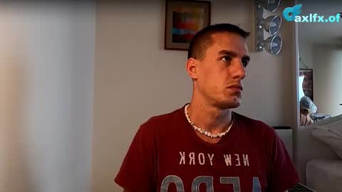 Snapshot of axl_fx chatting on 20, 10, 2025 Axl online show from 20, 10, 2025