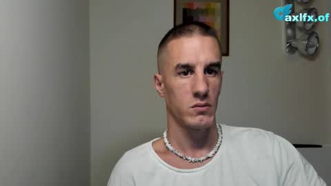 Snapshot of axl_fx chatting on 21, 10, 2025 Axl online show from 21, 10, 2025