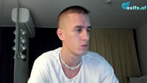 Snapshot of axl_fx chatting on 28, 10, 2025 Axl online show from 28, 10, 2025