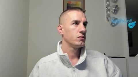 Snapshot of axl_fx chatting on 13, 11, 2025 Axl online show from 13, 11, 2025