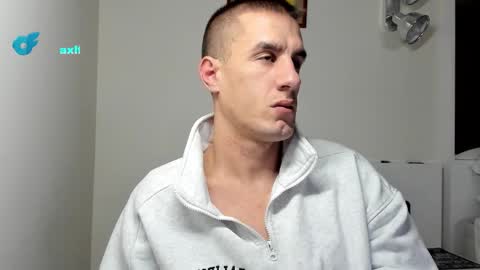 Snapshot of axl_fx chatting on 21, 11, 2025 Axl online show from 21, 11, 2025