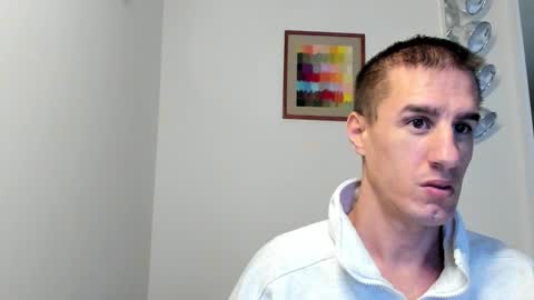 Snapshot of axl_fx chatting on 5, 12, 2025 Axl online show from 5, 12, 2025