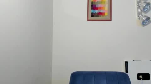 Snapshot of axl_fx chatting on 14, 12, 2025 Axl online show from 14, 12, 2025