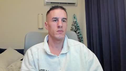 Snapshot of axl_fx chatting on 11, 1, 2026 Axl online show from 11, 1, 2026