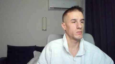 Snapshot of axl_fx chatting on 14, 1, 2026 Axl online show from 14, 1, 2026