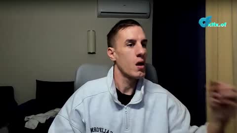 Snapshot of axl_fx chatting on 17, 2, 2026 Axl online show from 17, 2, 2026