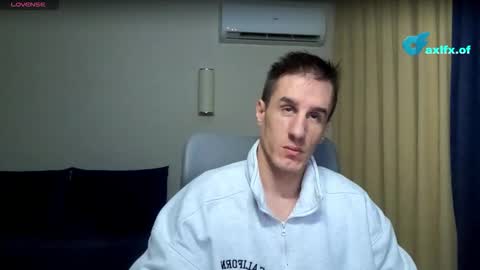 Snapshot of axl_fx chatting on 25, 2, 2026 Axl online show from 25, 2, 2026