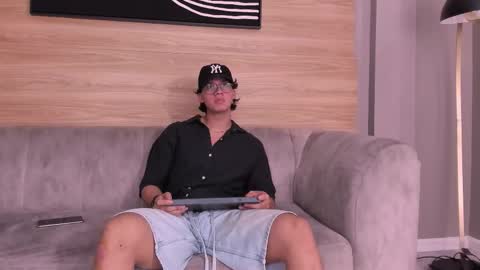 Snapshot of axxel_body chatting on 30, 3, 2026 Axxel online show from 30, 3, 2026