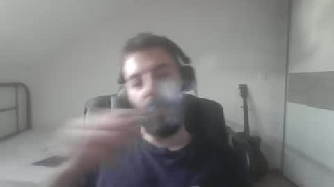 Snapshot of ayazeluel chatting on 13, 9, 2025 ayazeluel online show from 13, 9, 2025