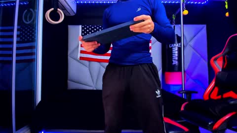 Ayden Miller online show from 20, 1, 2025