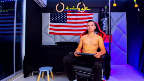 Ayden Miller online show from 4, 2, 2025