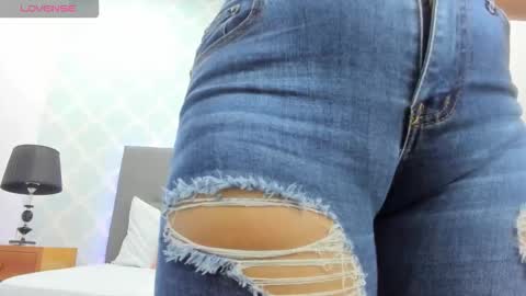 Alyda Jaramillo online show from 30, 9, 2025