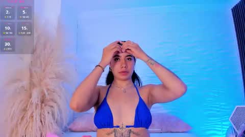 Snapshot of aylinlove_ chatting on 4, 7, 2026 aylinlove_ online show from 4, 7, 2026