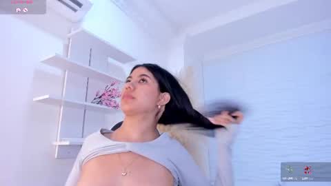 Snapshot of aylinlove_ chatting on 16, 7, 2026 aylinlove_ online show from 16, 7, 2026