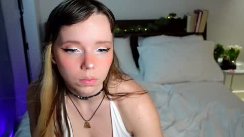 Snapshot of ayralust chatting on 19, 1, 2025 Ayra Lust online show from 19, 1, 2025