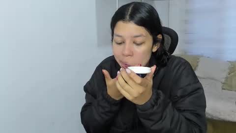 aysha_winxx online show from 23, 10, 2025