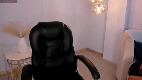 Ayshel online show from 19, 9, 2025