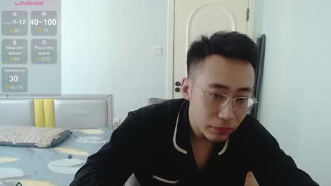 ayyzqh66 online show from 29, 4, 2026