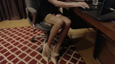 Snapshot of az_michelle4 chatting on 29, 11, 2025 Michelle online show from 29, 11, 2025