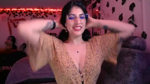 Azahar online show from 19, 1, 2025