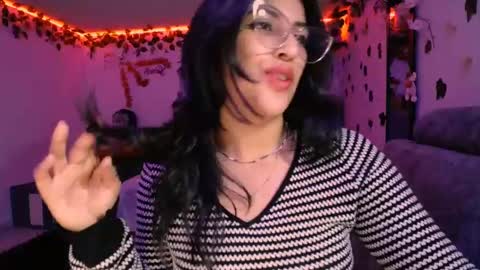 Azahar online show from 30, 1, 2025