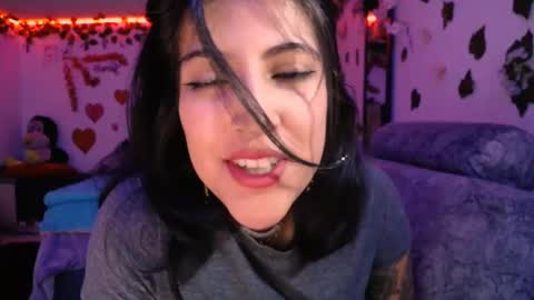 Azahar online show from 21, 2, 2025