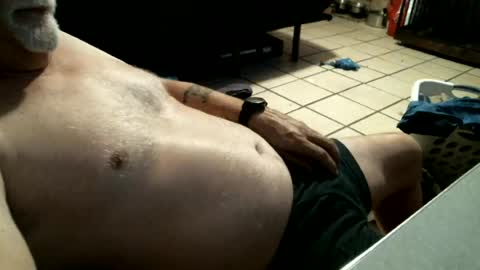 Snapshot of azjohnny chatting on 20, 7, 2026 azjohnny online show from 20, 7, 2026