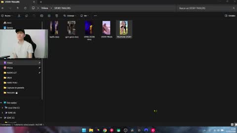 Snapshot of azrielmunster chatting on 21, 5, 2026 Azriel Munster Exhib online show from 21, 5, 2026
