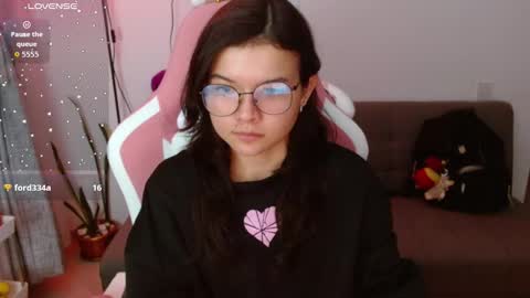 Azu  online show from 14, 3, 2026