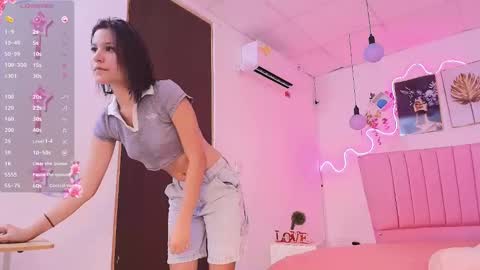 Snapshot of azul_horny chatting on 4, 2, 2025 PRINCESS AZUL. online show from 4, 2, 2025