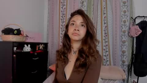 Snapshot of azumi_saan chatting on 5, 7, 2026 azumi saan online show from 5, 7, 2026