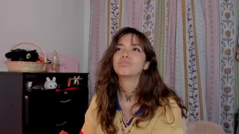 Snapshot of azumi_saan chatting on 8, 7, 2026 azumi saan online show from 8, 7, 2026