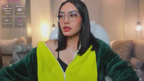 Snapshot of azurakindong chatting on 2, 3, 2026 Azura online show from 2, 3, 2026