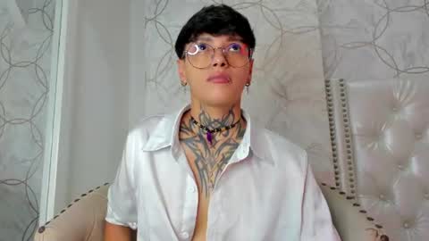 Snapshot of b3k_afrodict chatting on 25, 7, 2026 Anny online show from 25, 7, 2026