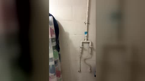 b44212157 online show from 9, 4, 2026