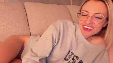 Alessia online show from 27, 2, 2025