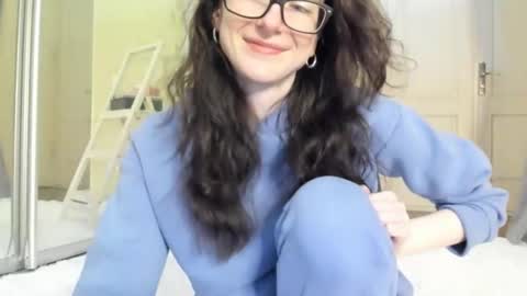 babby_jewel online show from 11, 2, 2025