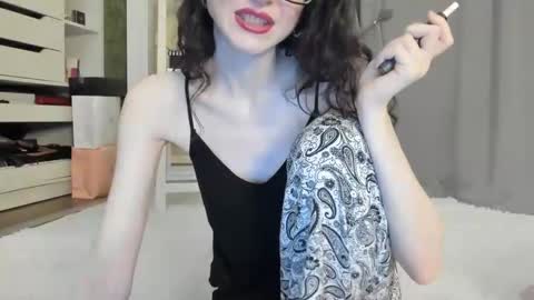 babby_jewel online show from 20, 9, 2025